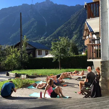 Penthouse Apartment, 3 Bedroom With Private Balcony *