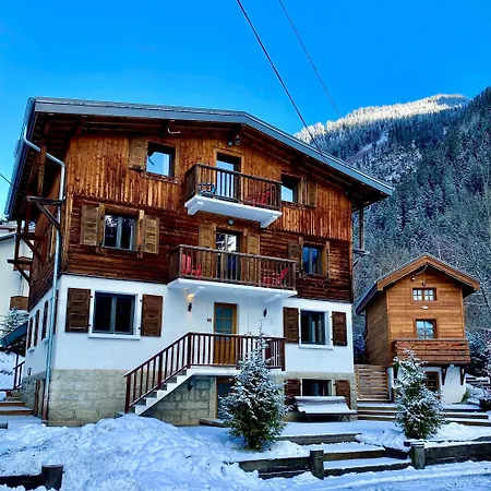 Penthouse Apartment, 3 Bedroom With Private Balcony Apartament *
