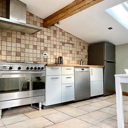 Penthouse Apartment, 3 Bedroom With Private Balcony Шамони