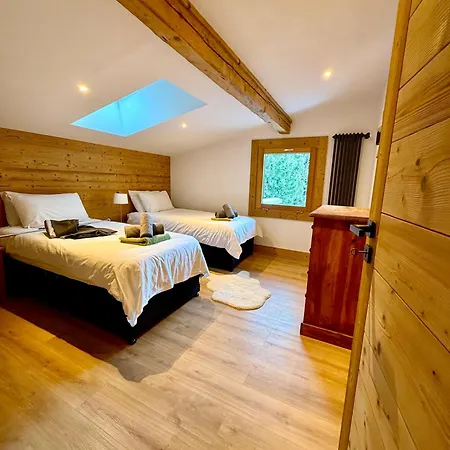 Penthouse Apartment, 3 Bedroom With Private Balcony