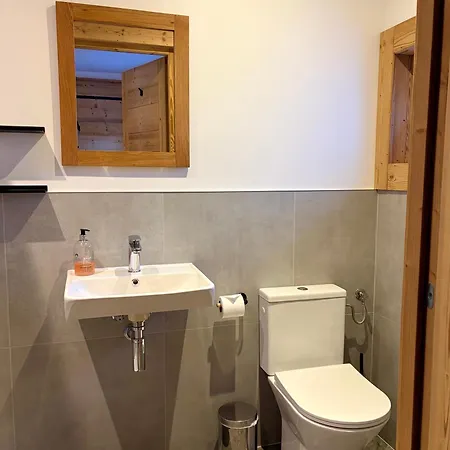 Penthouse Apartment, 3 Bedroom With Private Balcony Apartament Chamonix
